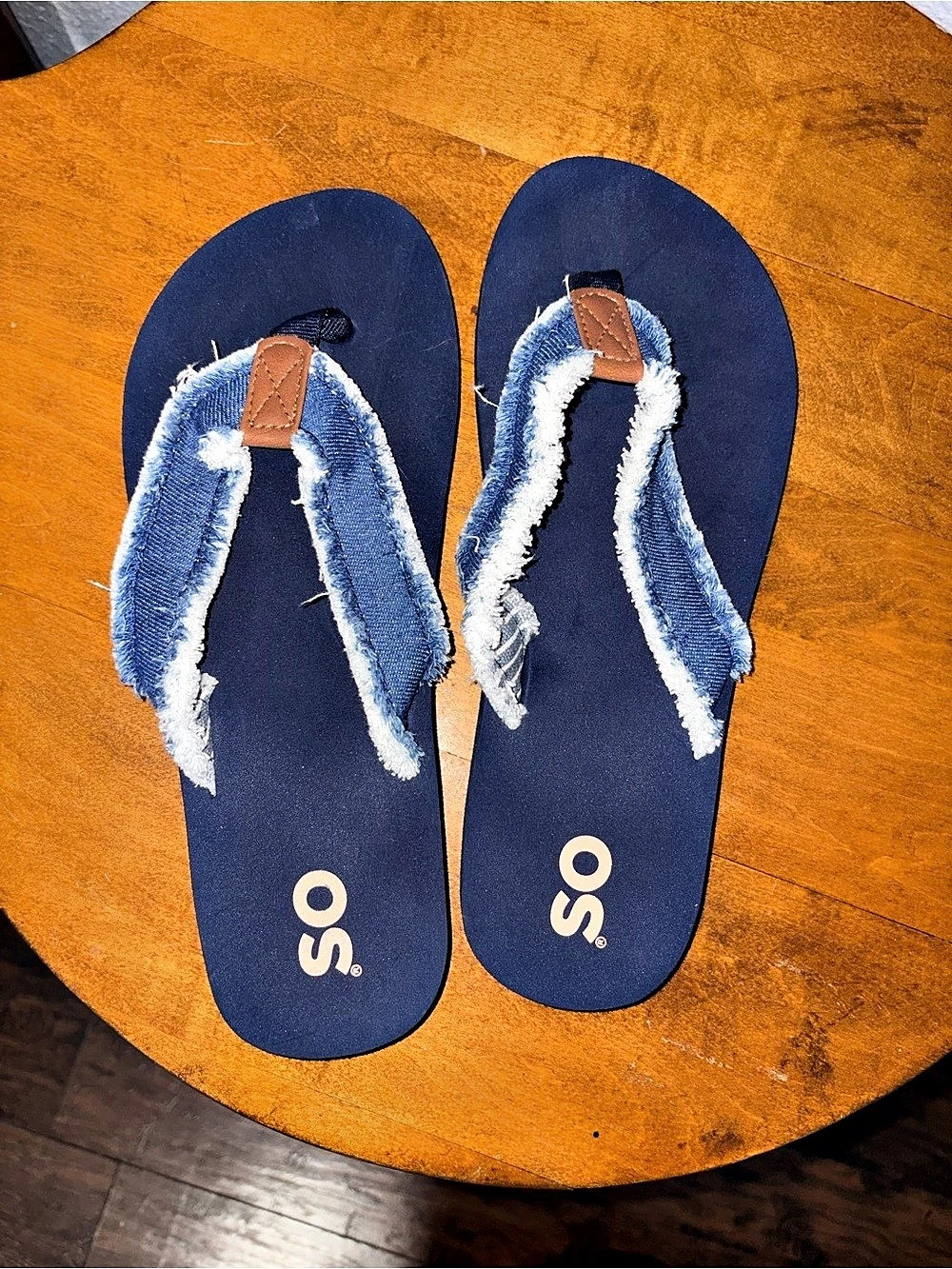 SO Womenβs Denim Strap Sandals Blue US 9